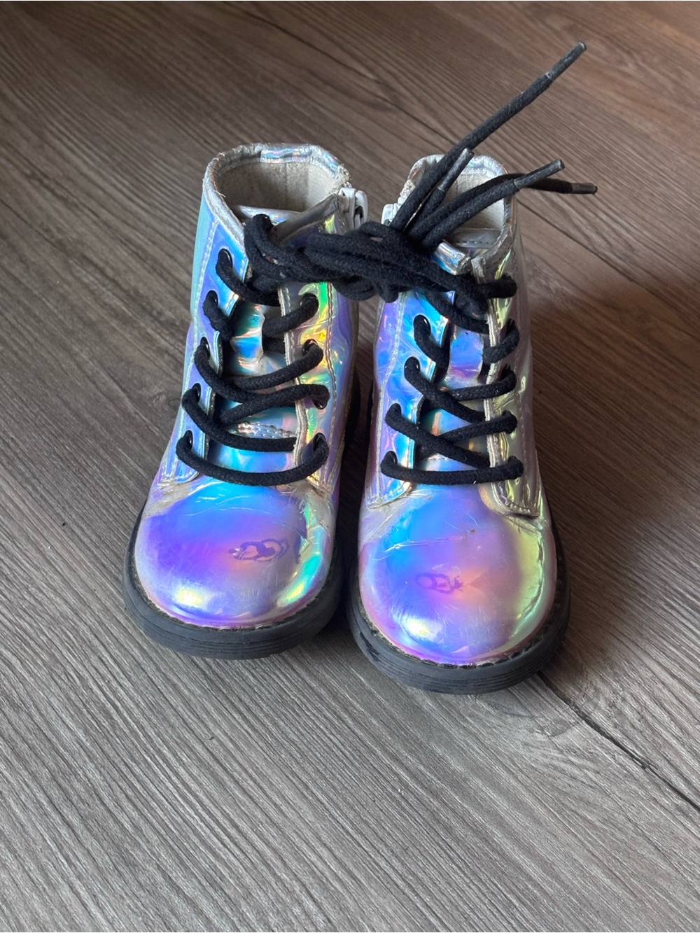 The Children's Place Iridescent Holographic Lace-Up Kids Boots - Black Laces